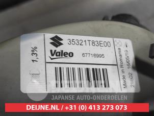 Suzuki Wagon R+ Headlight, left O266683 photo 3