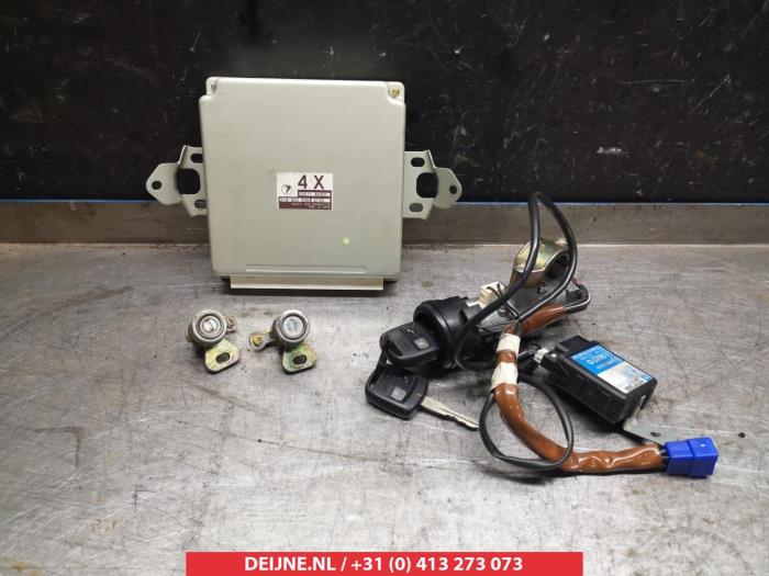 Subaru Impreza Kontaktslot+Sleutel O335181