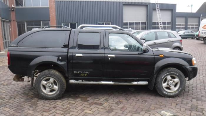 Nissan King Cab Tür 4-türig rechts vorne O273224