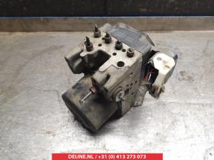 Gebruikte ABS Pomp Toyota Celica (ZZT230/231) 1.8 16V VVTL-i TS Prijs € 50,00 Margeregeling aangeboden door V.Deijne Jap.Auto-onderdelen BV