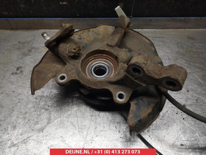 Toyota Celica Fusee links-voor O323183