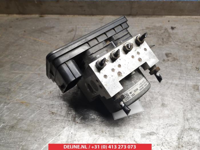 Gebruikte ABS Pomp Hyundai i10 (B5) 1.0 12V Prijs € 100,00 Margeregeling aangeboden door V.Deijne Jap.Auto-onderdelen BV