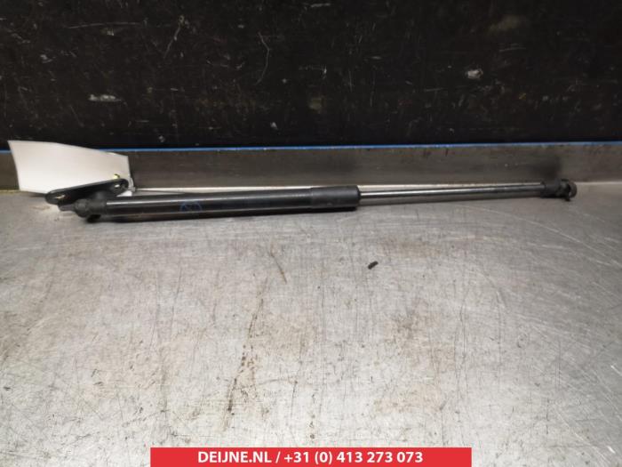 Toyota Auris Gasdemper links-achter O294480