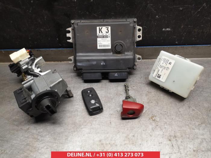 Suzuki Swift Steuergerät Motormanagement O345273