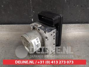Gebruikte ABS Pomp Hyundai iX35 (LM) 1.7 CRDi 16V Prijs € 150,00 Margeregeling aangeboden door V.Deijne Jap.Auto-onderdelen BV