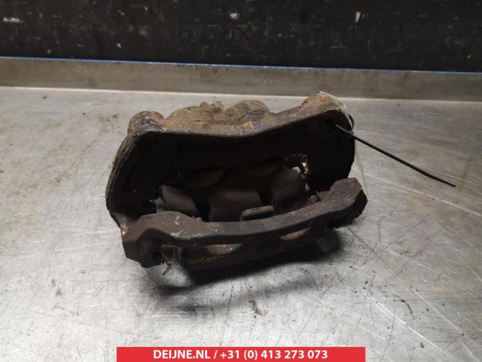 Nissan Murano Remklauw (Tang) links-voor O324926