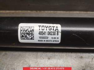 Toyota Hilux Schokdemper rechts-achter O379901 foto 2
