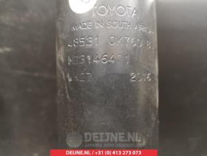 Toyota Hilux Schokdemper rechts-achter O379900 foto 3