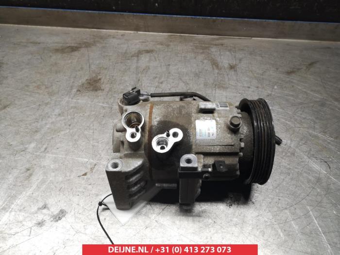 Gebruikte Aircopomp Kia Cee'd (JDB5) 1.4 CRDi 16V Prijs € 75,00 Margeregeling aangeboden door V.Deijne Jap.Auto-onderdelen BV