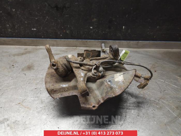 Mazda MX-5 Achsschenkel links vorne O322312