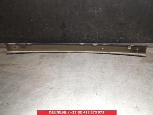 Nissan Note Bumperframe achter O293116 foto 2