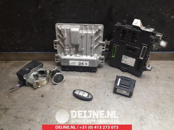 Nissan Qashqai Engine management computer O344591