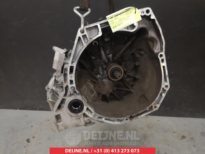 Nissan Pulsar Getriebe O372004