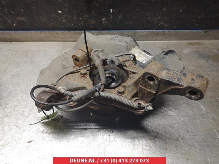 Kia Sorento Fusee rechts-voor O323719