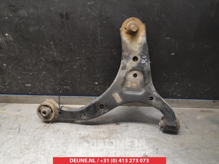 Kia Sorento Draagarm onder rechts-voor O382387