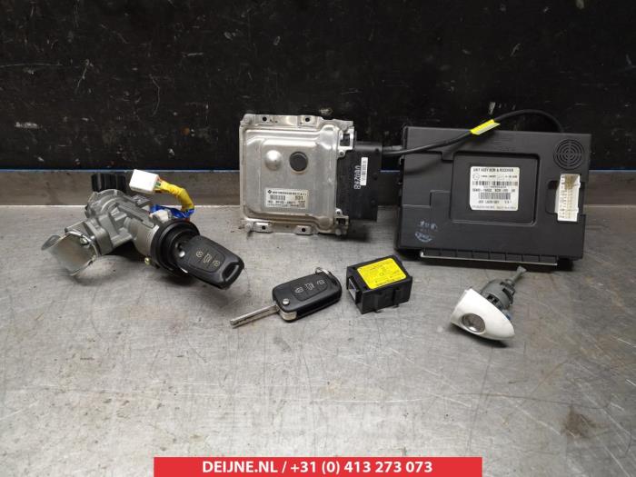 Kia Rio Computer Motormanagement O344706