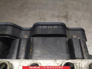 Nissan Pulsar ABS pump O337660 photo 3
