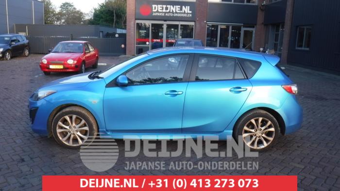 Mazda 3 Driehoeks Ruit links-achter O289595