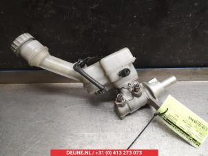 Gebruikte Hoofdremcilinder Suzuki Vitara (LY/MY) 1.6 16V DDiS Prijs op aanvraag aangeboden door V.Deijne Jap.Auto-onderdelen BV