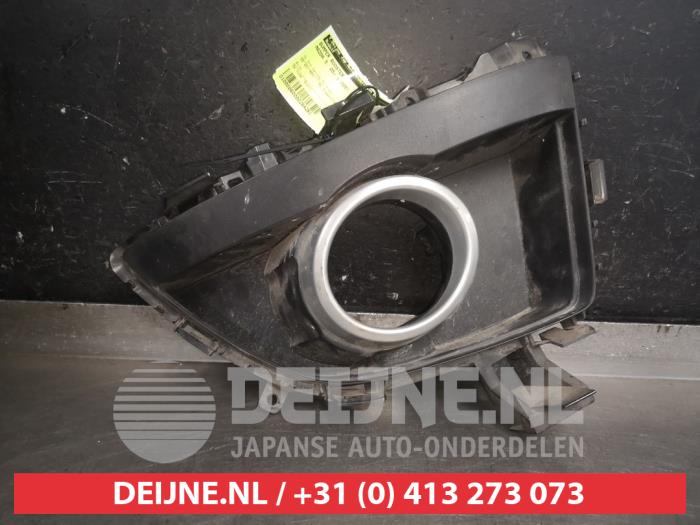 Mazda 5 Bumper Rooster O264261