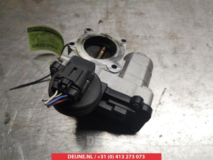 Gebruikte Gasklephuis Nissan Cube (Z12) Prijs € 50,00 Margeregeling aangeboden door V.Deijne Jap.Auto-onderdelen BV