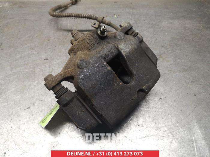 Hyundai I30 Remklauw (Tang) links-voor O324799