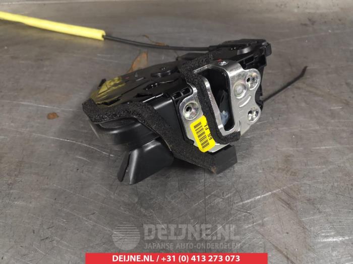 Kia Rio Deurslot Mechaniek 4Deurs links-voor O279609