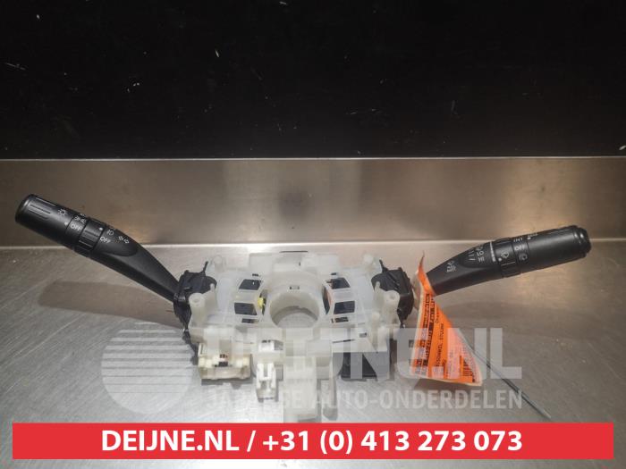 Subaru Legacy Combischakelaar Stuurkolom O308640