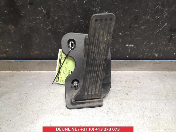 Mazda 3 Gaspedal O314123