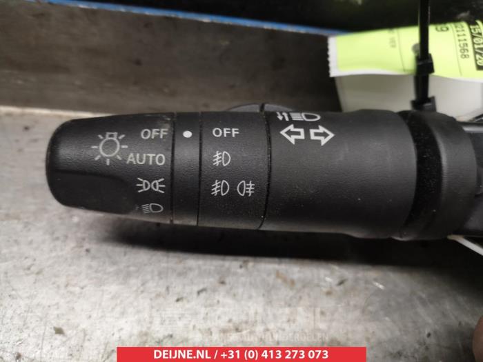 Nissan Note Light switch O306819
