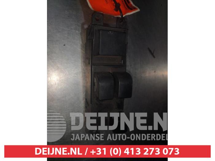 Nissan Micra Combischakelaar ramen O311596