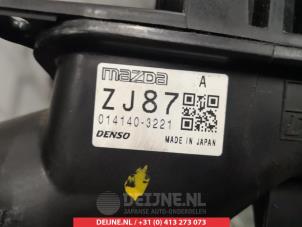 Mazda 2 Engine management computer O344063 photo 2