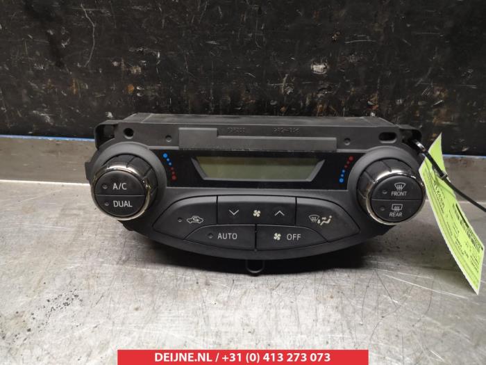 Toyota Yaris Heater control panel O306484