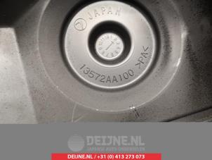 Subaru Impreza Distributiedeksel O353194 foto 3