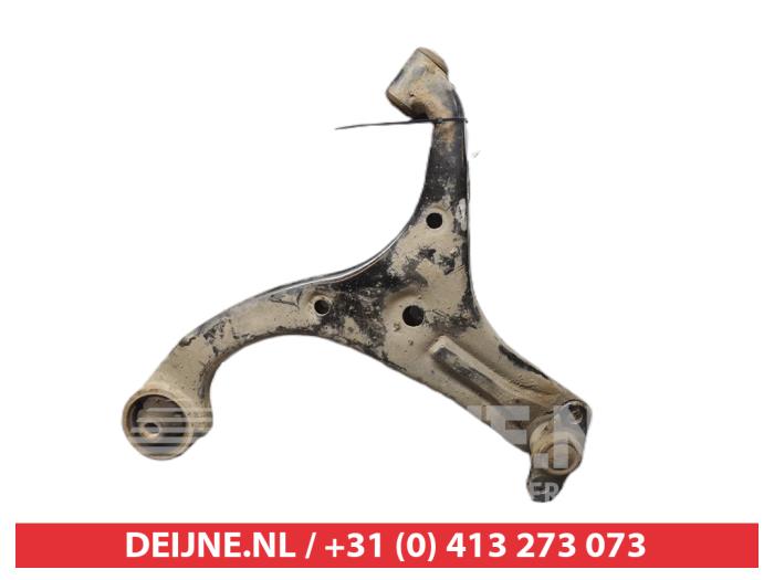 Hyundai Accent Draagarm onder links-voor O381126