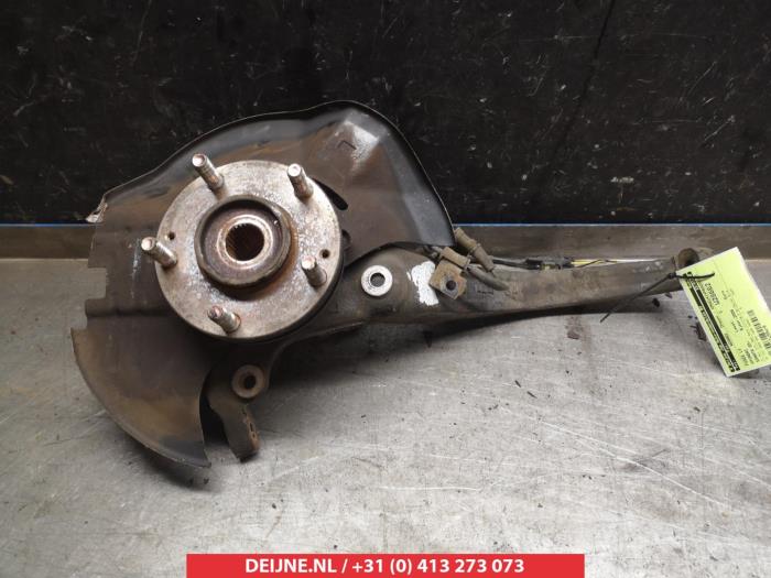 Hyundai Sonata Fusee links-voor O322416