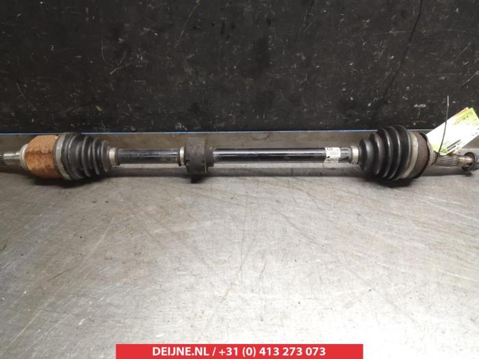 Toyota Yaris Antriebswelle rechts vorne O320116