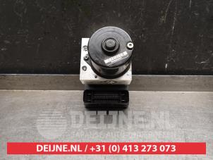 Gebruikte ABS Pomp Mazda 5 (CR19) 2.0 CiDT 16V Normal Power Prijs € 75,00 Margeregeling aangeboden door V.Deijne Jap.Auto-onderdelen BV