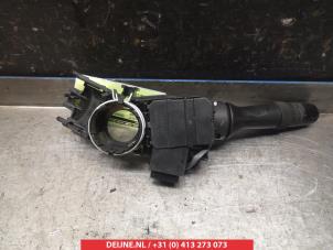 Toyota Avensis Licht Schalter O307419 foto 2