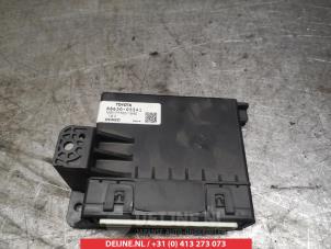 Computer Airco van een Toyota Avensis Wagon (T27) 2.0 16V VVT-i 2011