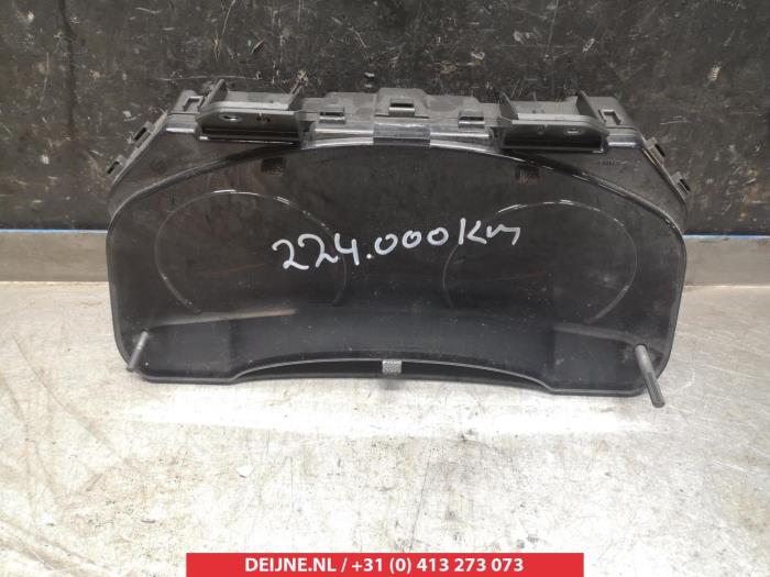 Toyota Avensis Kilometerteller KM O305202