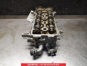 Toyota Yaris Cylinder head O352454 photo 3