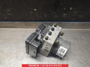 Hyundai I40 ABS pump O337480 photo 2