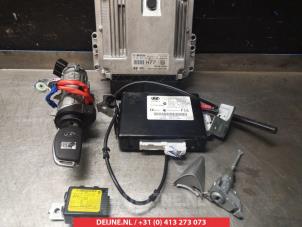 Hyundai I40 Engine management computer O344410 photo 3