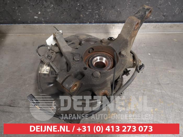 Hyundai I40 Achsschenkel links vorne O322447