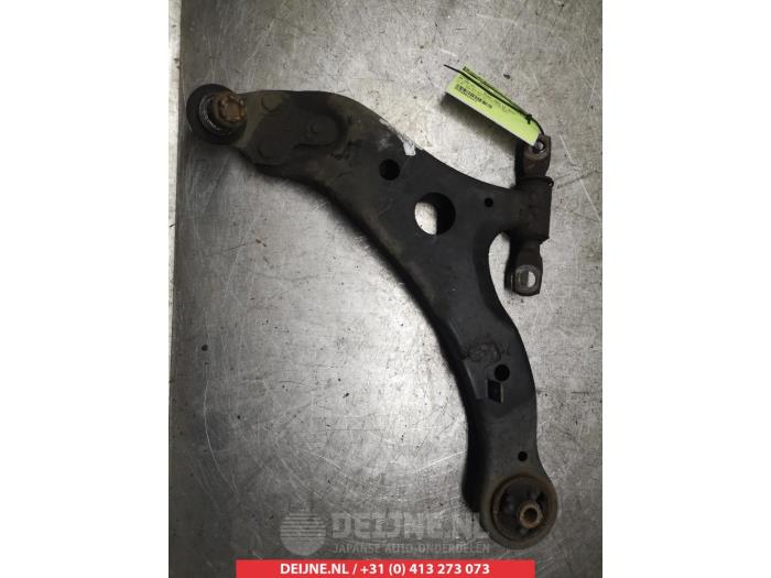 Lexus RX Querlenker unten links vorne O381440