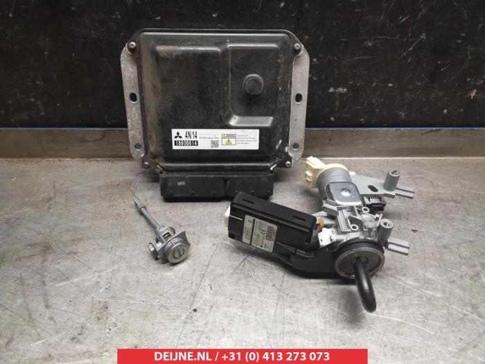 Mitsubishi Outlander Schlossset Zylinder (komplett) O278483