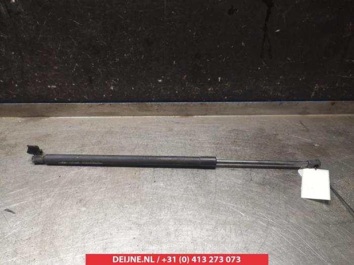 Hyundai I40 Gasdemper links-achter O293747