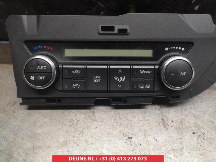 Toyota Auris Kachel Bedieningspaneel O306407
