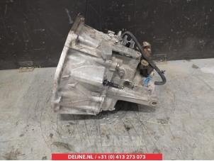 Nissan Qashqai Versnellingsbak O371897 foto 4